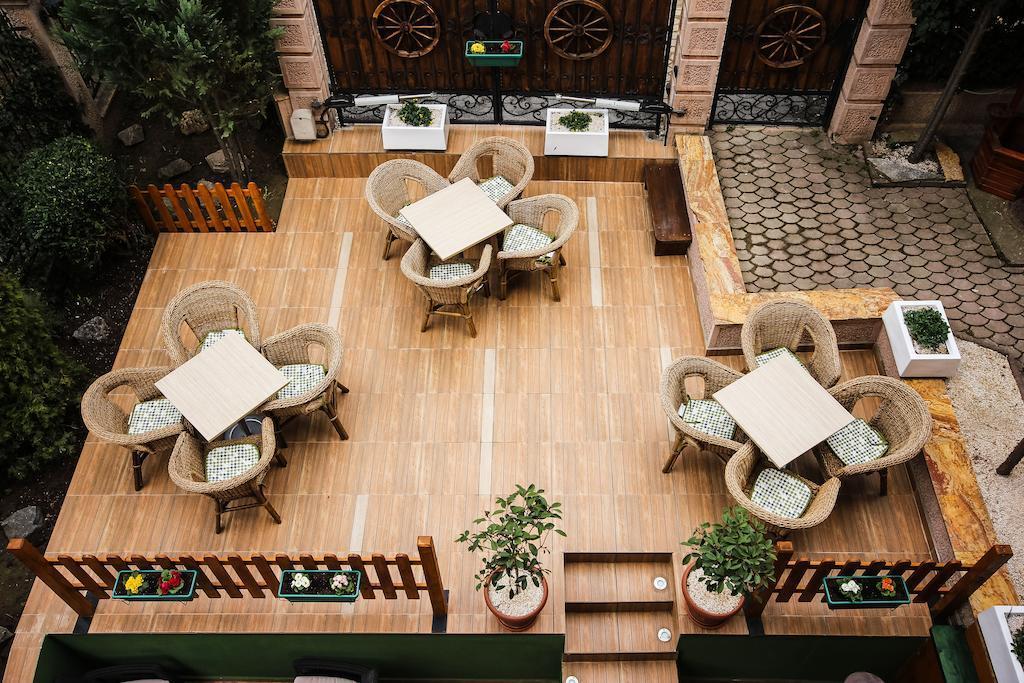 Villa Alexander Skopje Esterno foto
