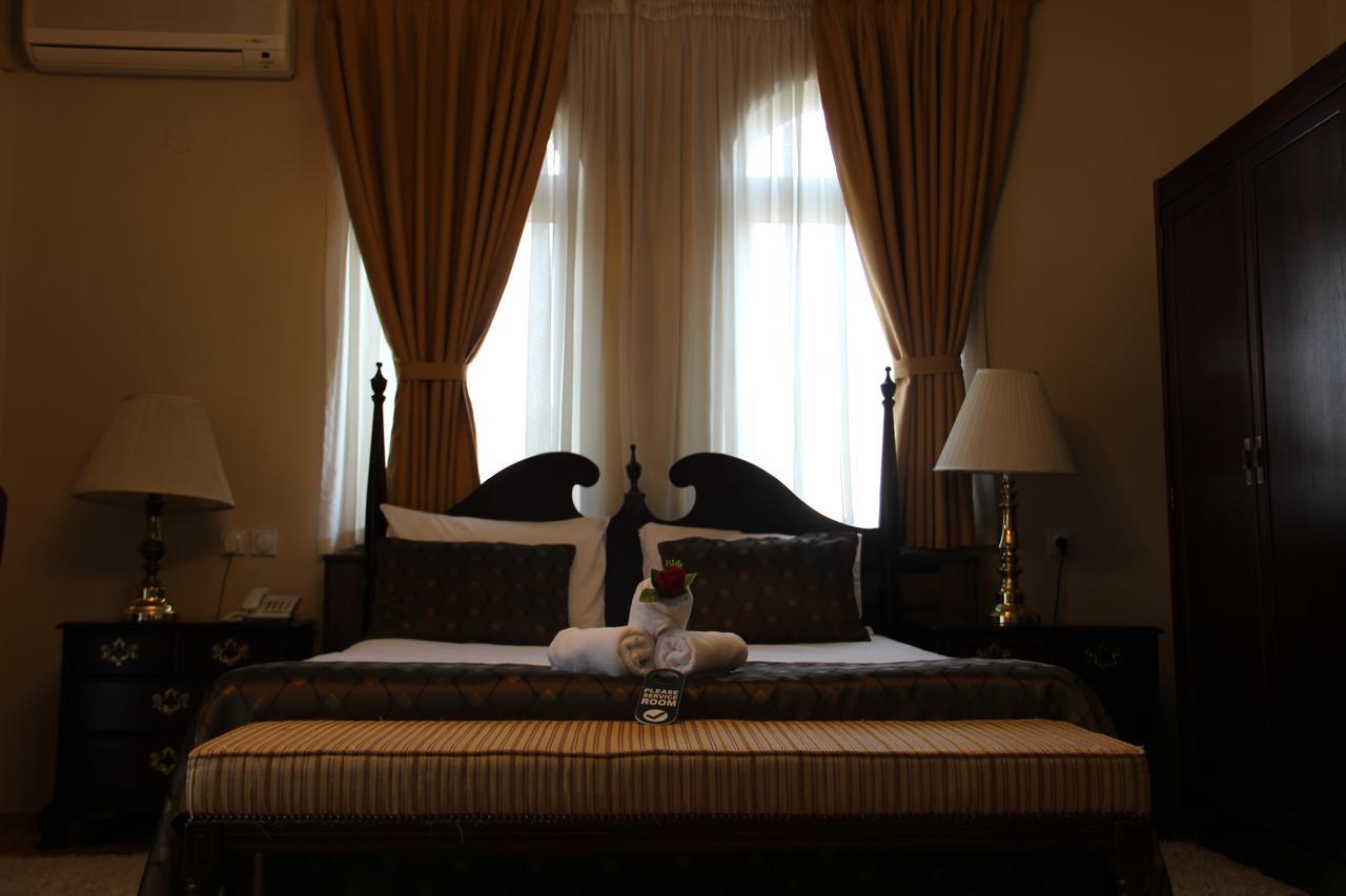 Villa Alexander Skopje Esterno foto